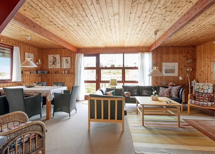 Holiday home Larsen - 900m From The Sea By Interhome